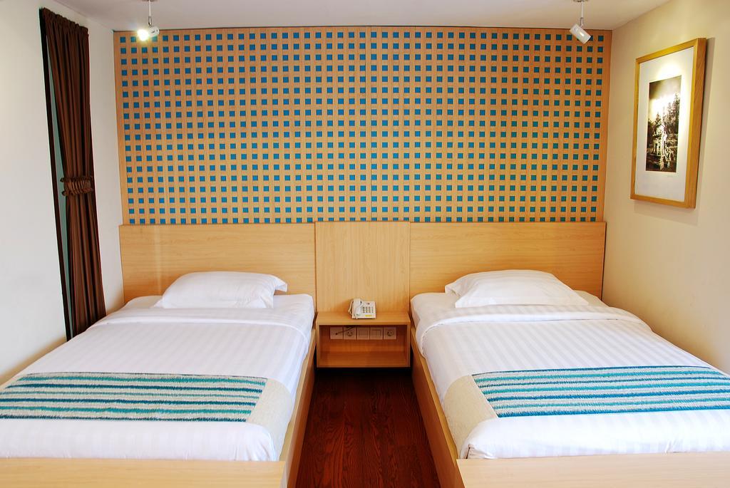 Deluxe - Double or Twin Room