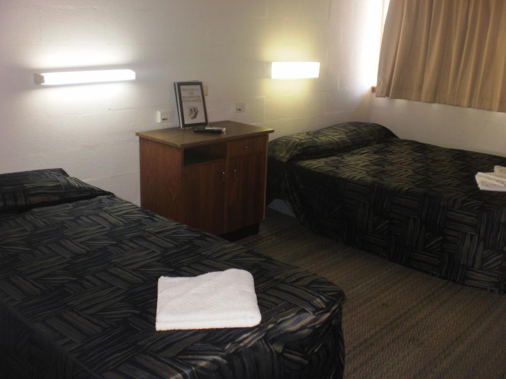 Standard Queen Room