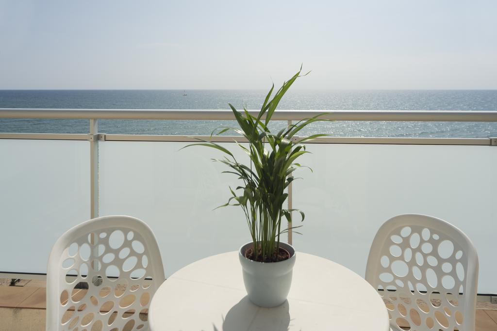 Chambre Double - Vue sur Mer (2 Adultes)