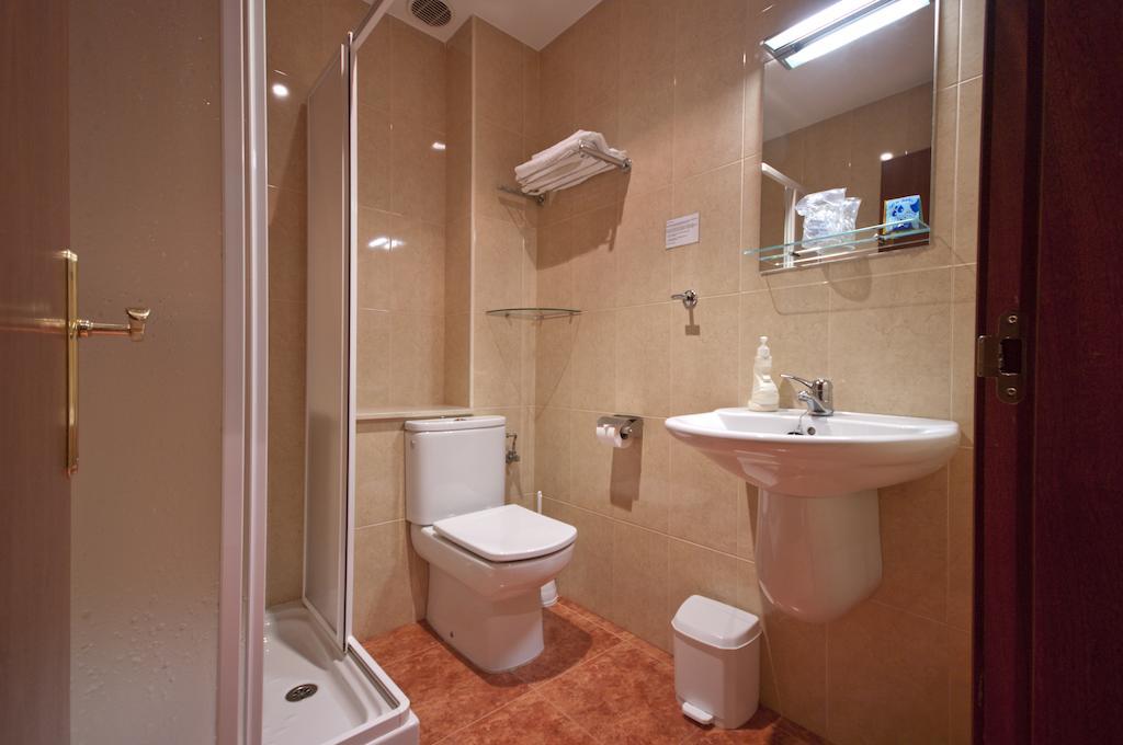 Small Single Room