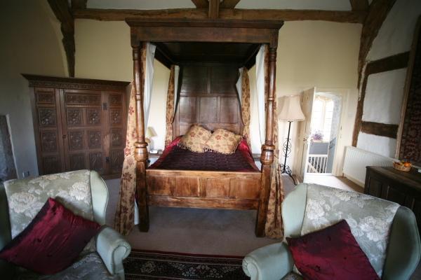 Double Room with Four Poster Bed