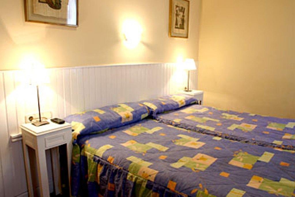 Habitación Triple con baño compartido