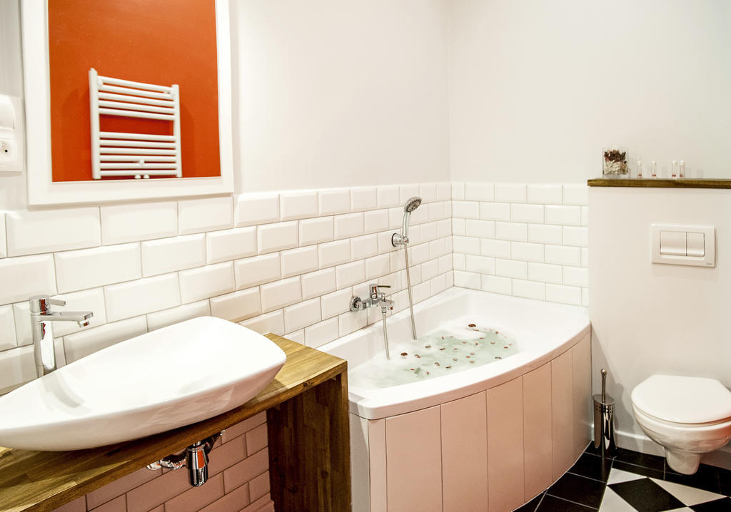 Superior One-Bedroom Apartment,153840910:JPEG