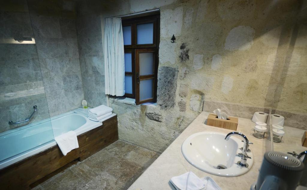 Standart Çift Kişilik veya İki Yataklı Oda