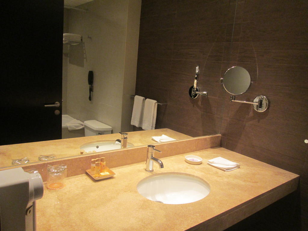 Deluxe Double Room,924808240:JPEG