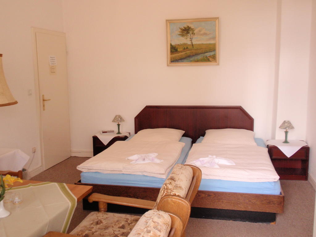 Zweibettzimmer