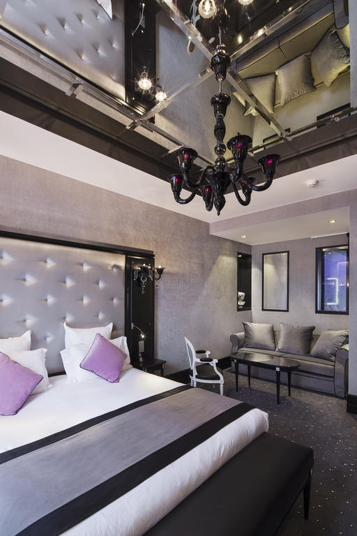 Executive King Suite with Sofa Bed,463995441:JPEG