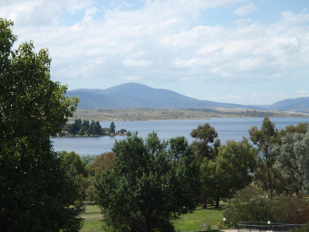 Superior King Room with Lake View - Top Floor