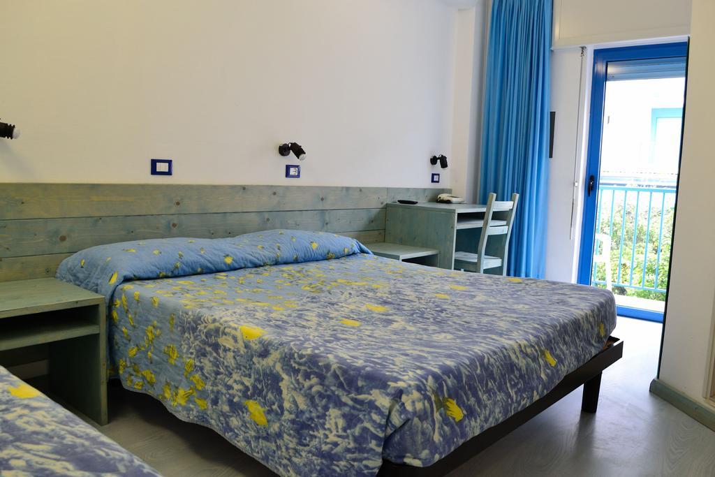 Double or Twin Room with Balcony and See View