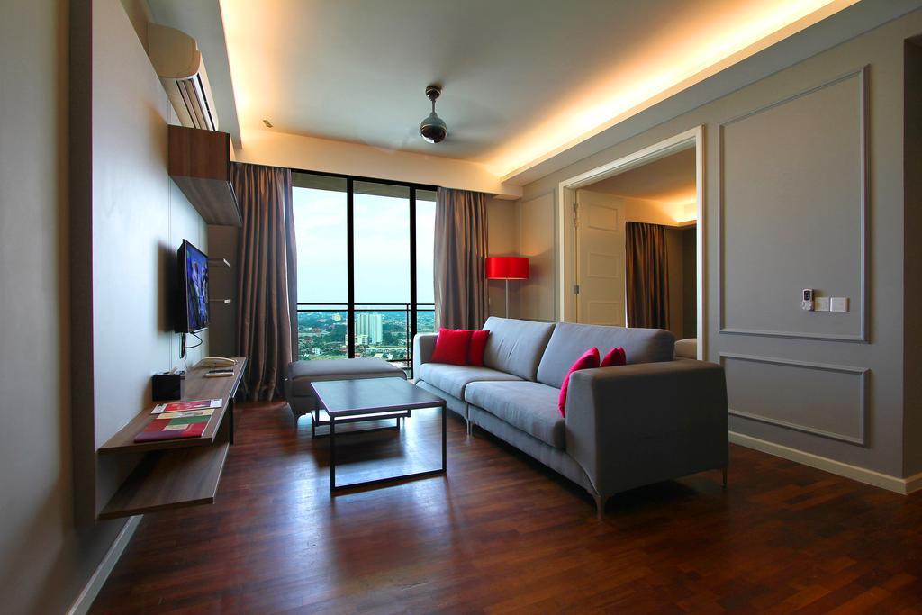 Three-Bedroom Suite,713062015:JPEG