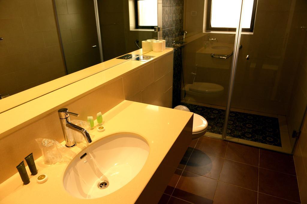 Standard Double Room,253501697:JPEG