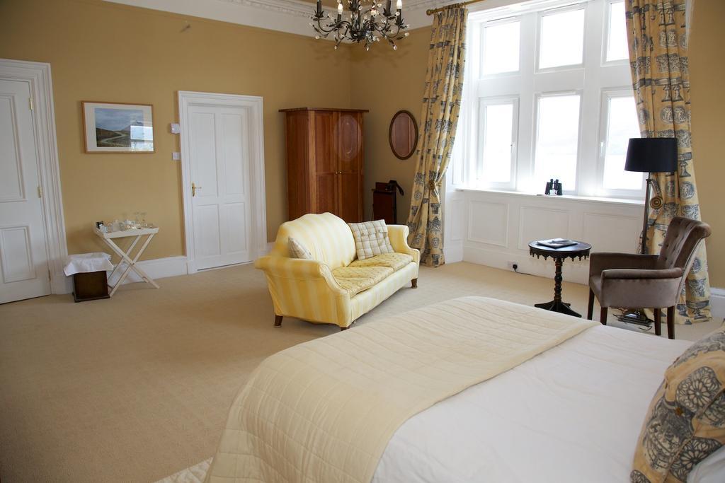 Deluxe Suite with Sea View