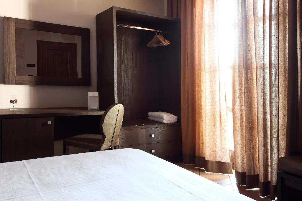 Double or Twin Room with Balcony