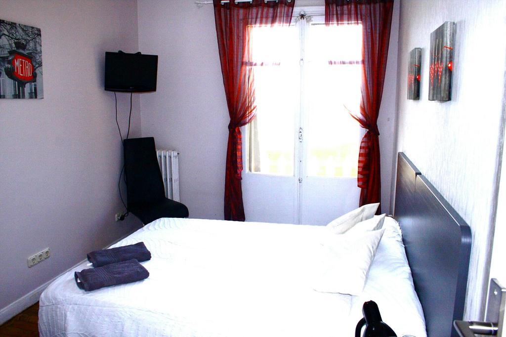 Habitación Individual con vistas al mar y baño compartido
