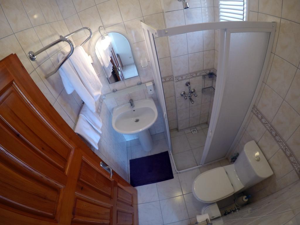 Double or Twin Room with Sea View