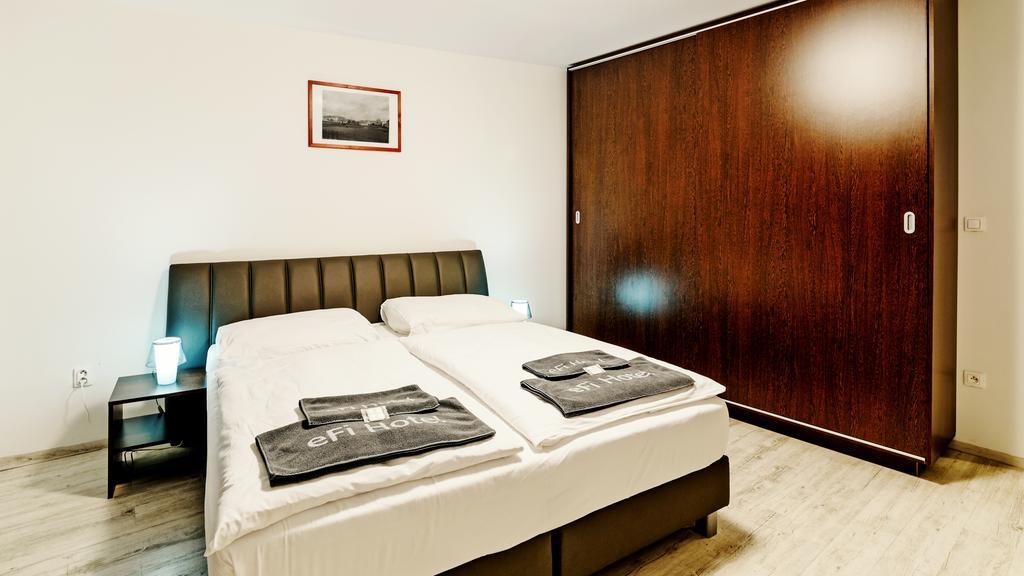 Grand De Luxe Apartment with Terrace,255588493:JPEG