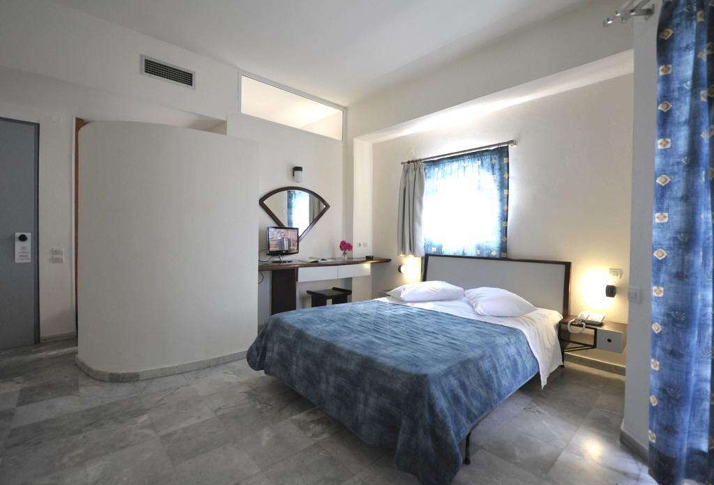Habitación Doble con vistas al jardín