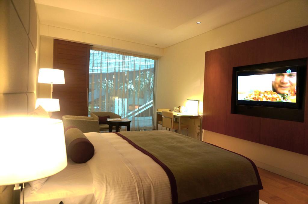 Deluxe King Room,256595725:JPEG