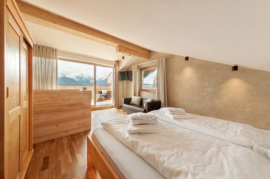 2 Doppelzimmer mit Verbindungstür (2 Erwachsene und 2 Kinder)