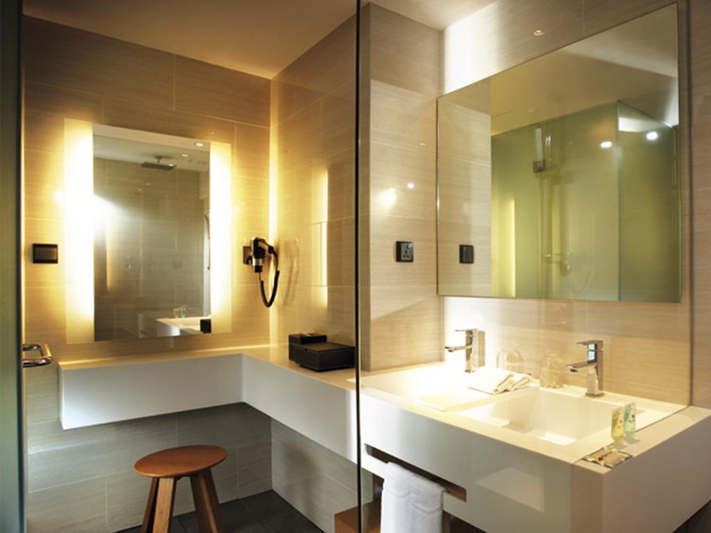Premier King or Twin Room