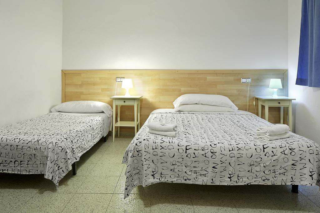 Triple Room with Private Bathroom,257301965:JPEG