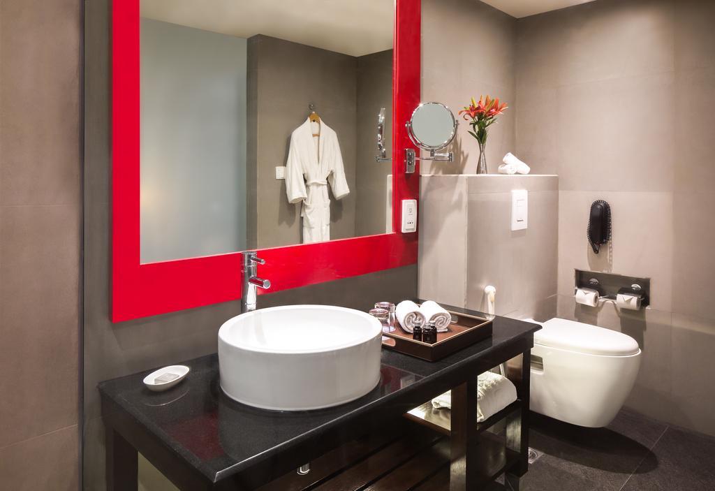 Deluxe Twin Room with 15% Discount on F&B & Spa - Happy Hours 1+1 (7pm to 9 pm)