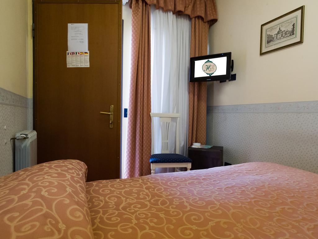 Economy Single Room