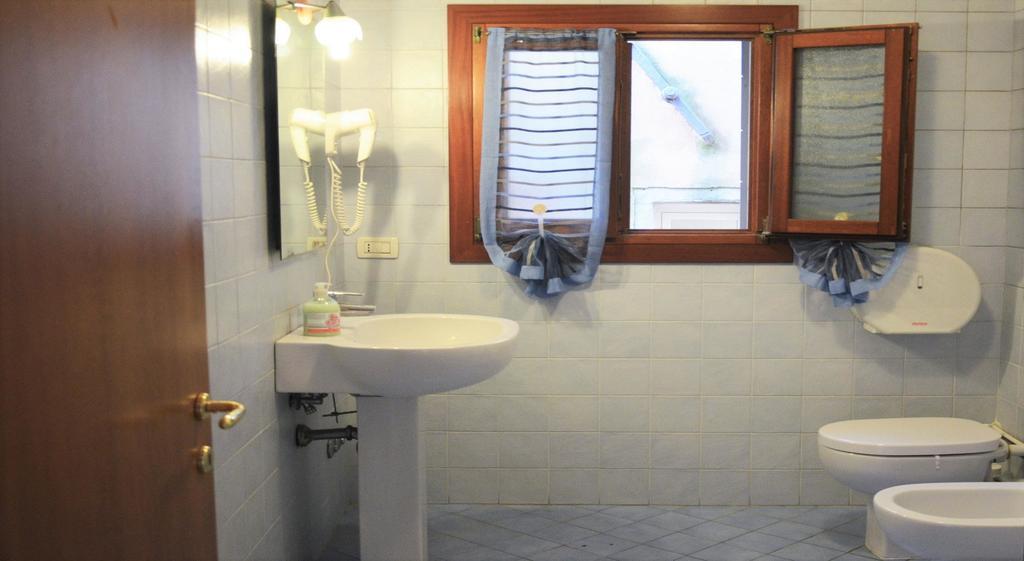 Triple Room with Shared Bathroom