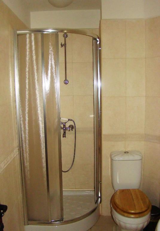 Queen Room - Mobility Access/Non-Smoking