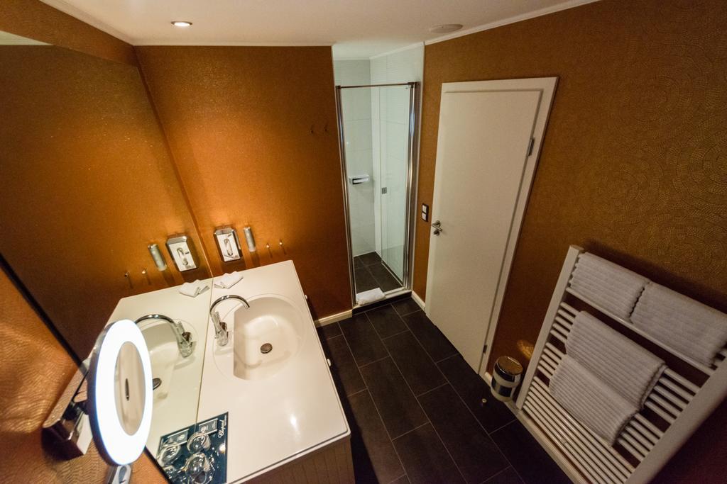 Comfort Queen Size Single Room