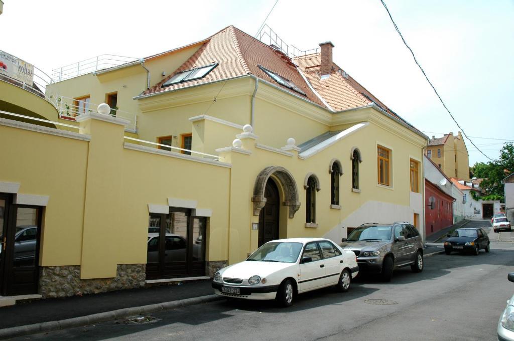 Két hálószobás apartman terasszal