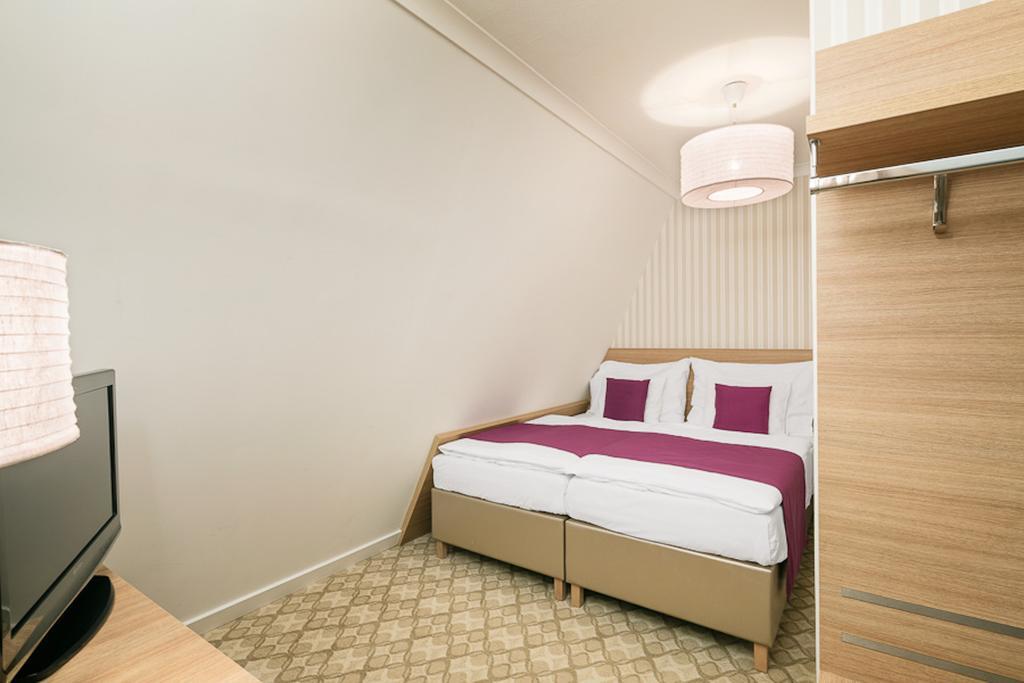 Suite mit 2 Zimmern und Balkon