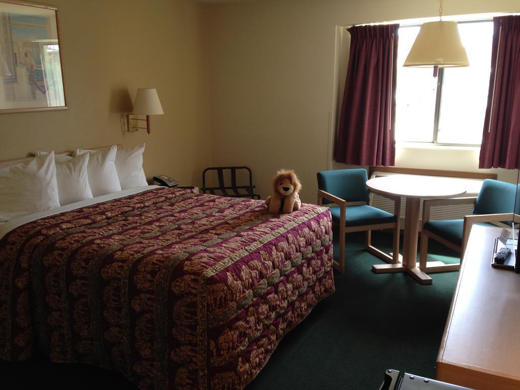 Single Room- Disability Access