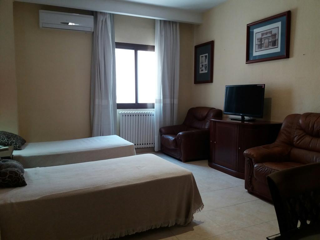 Triple Room,339763957:JPEG