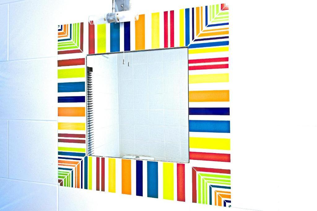 Single Room with Shared Bathroom