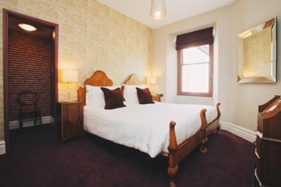 King or Twin Room