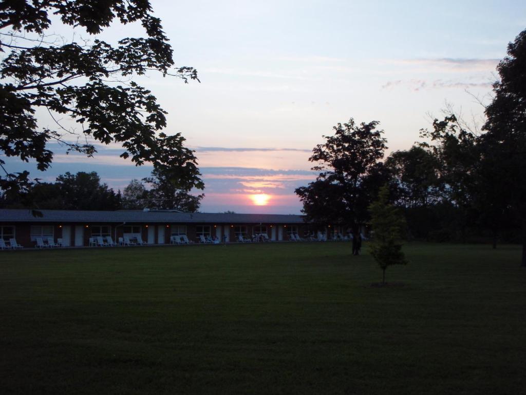 Family Room with Private Bathroom