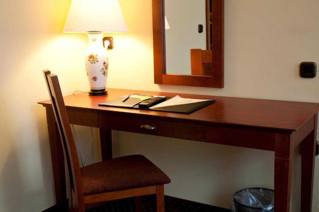 Doppelzimmer mit Balkon