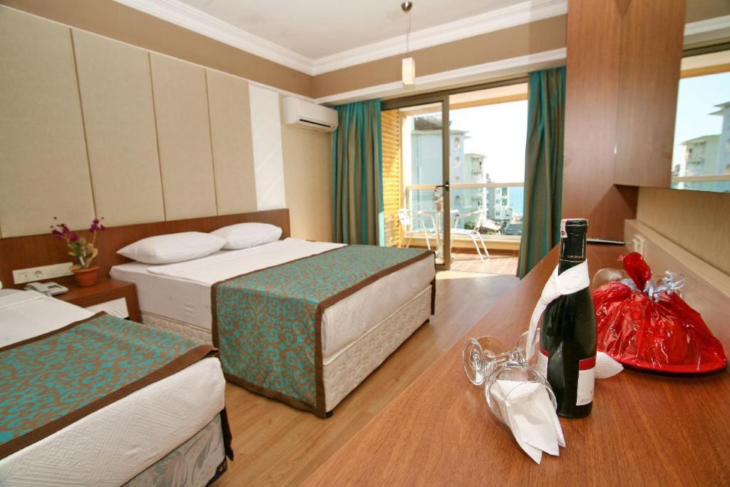 Double Room,917425600:JPEG