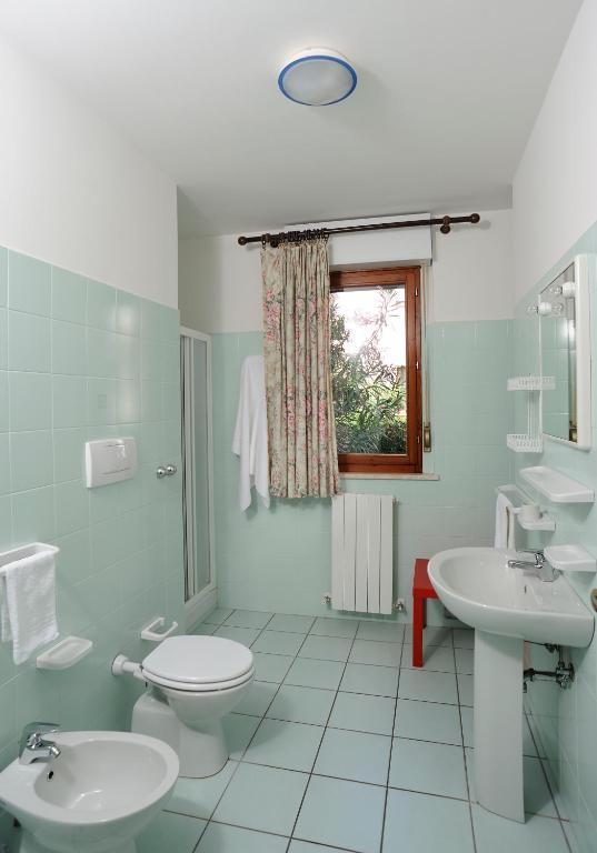Two-Bedroom Apartment with Beach Access