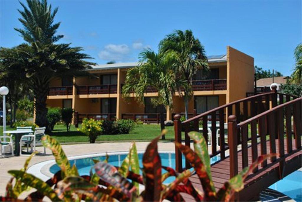 Studio with Balcony