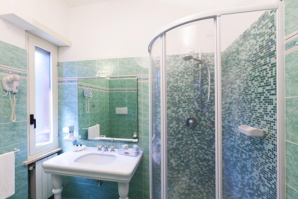 Suite with Sea View