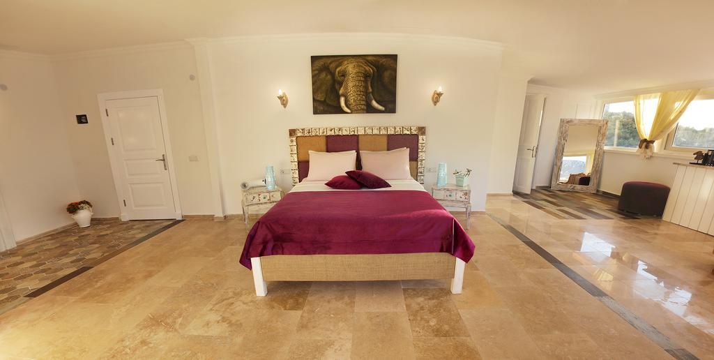 Penthouse Suite