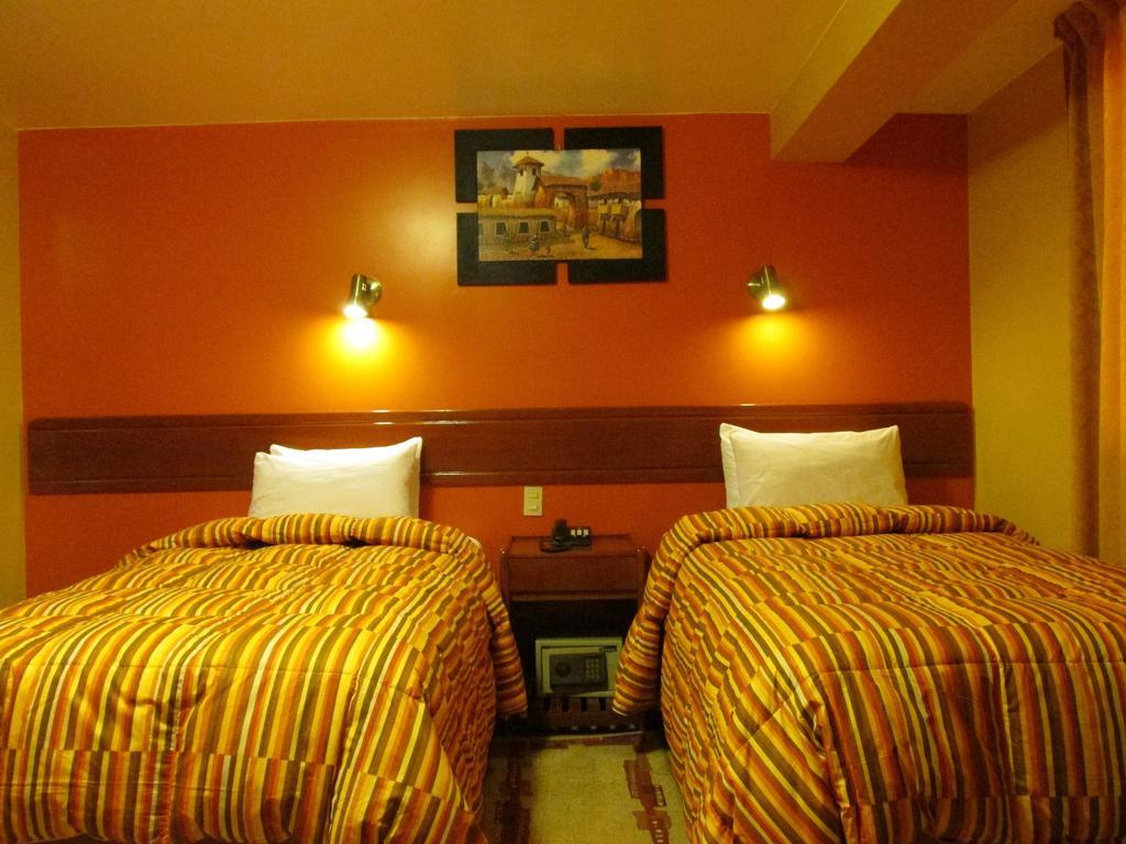 Standard Twin Room