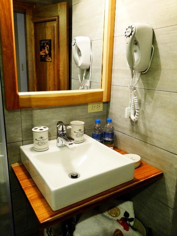 Double Room,448484136:JPEG