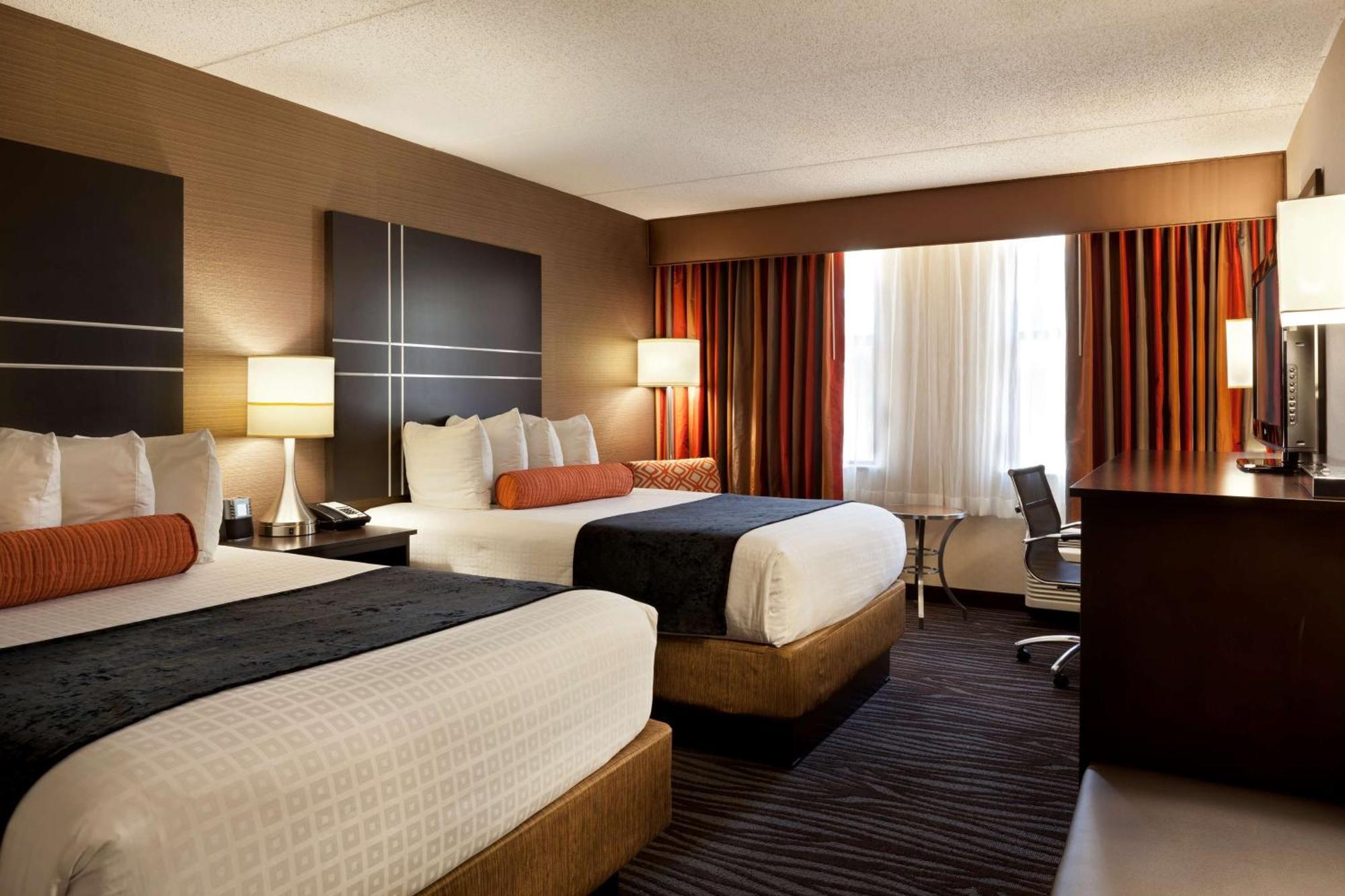 Double Room with Two Double Beds - Non-Smoking