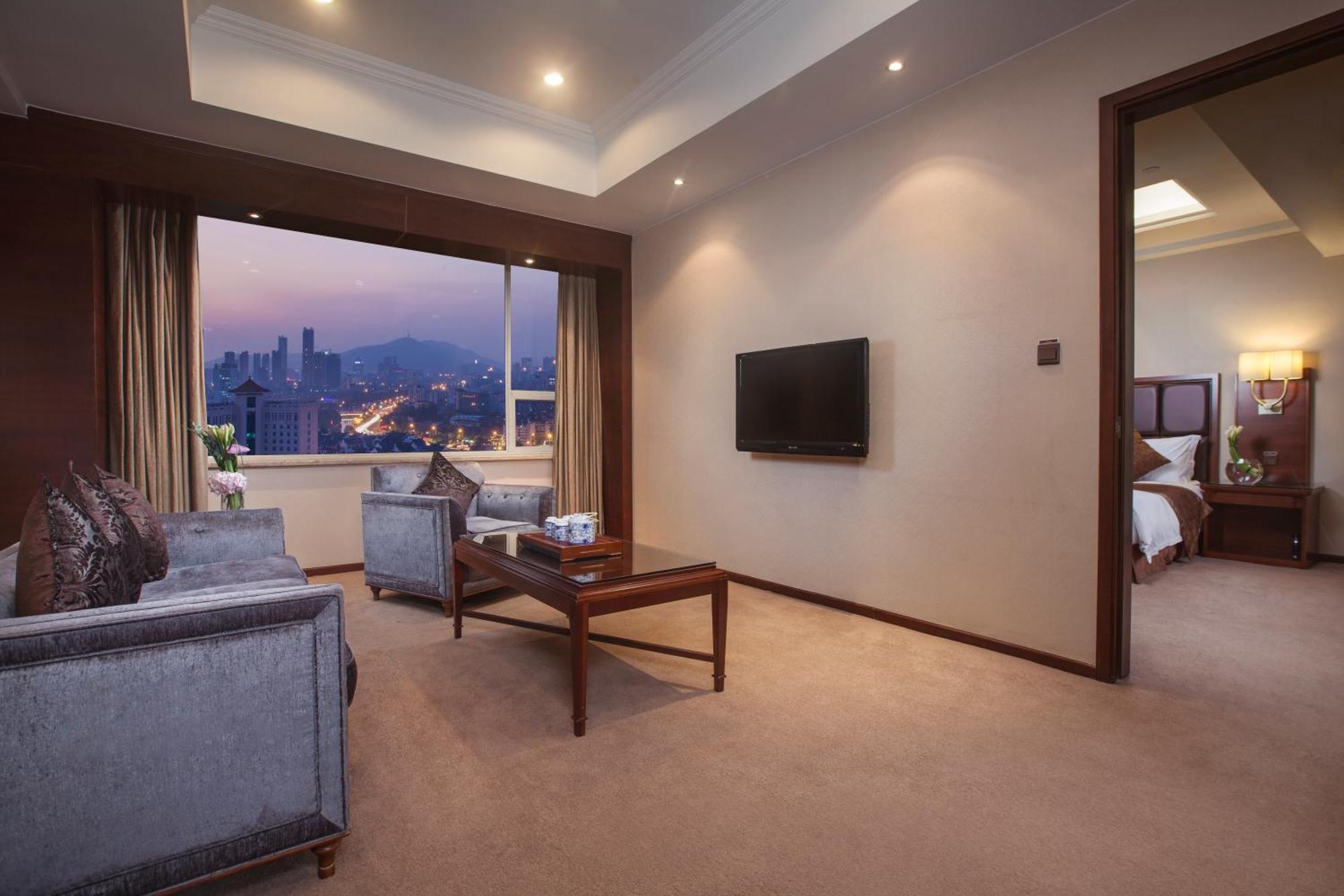 Business Suite