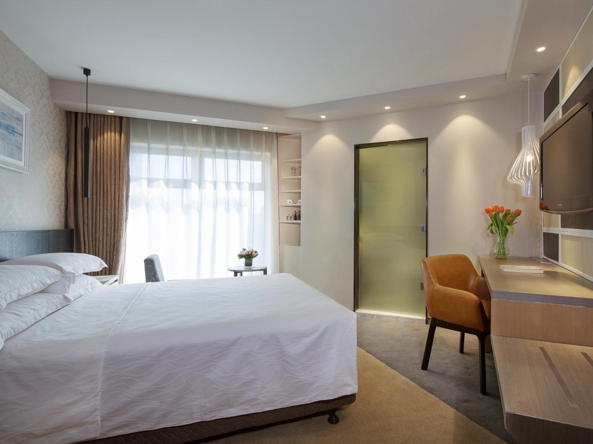 Standard Double or Twin Room,1770508055:JPEG