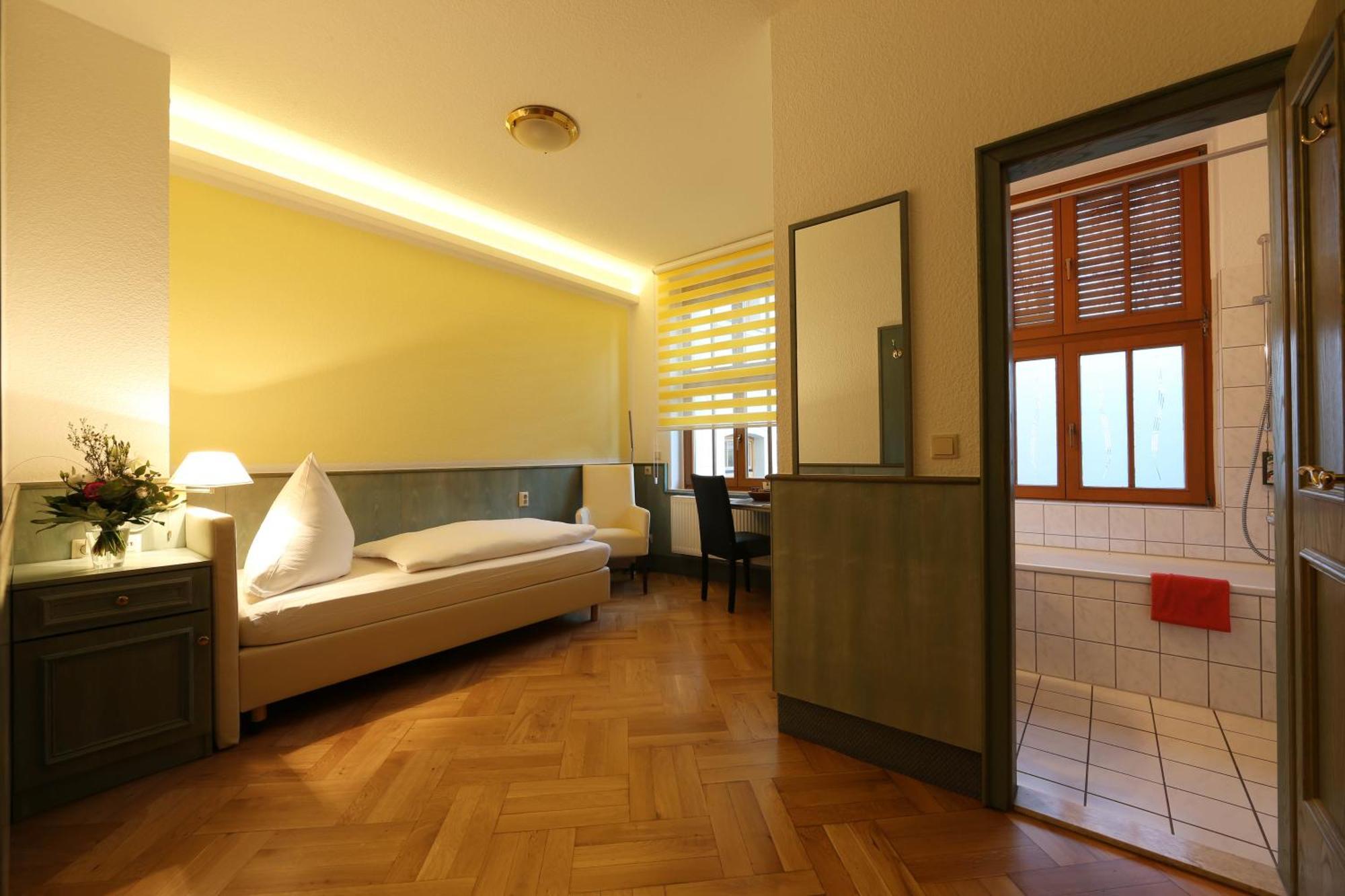 Single Room