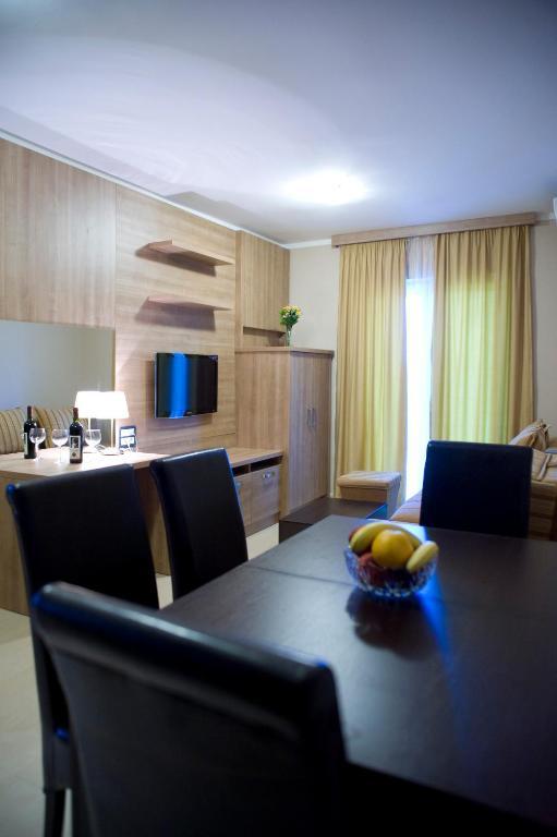 One-Bedroom Apartment with Partial Sea View